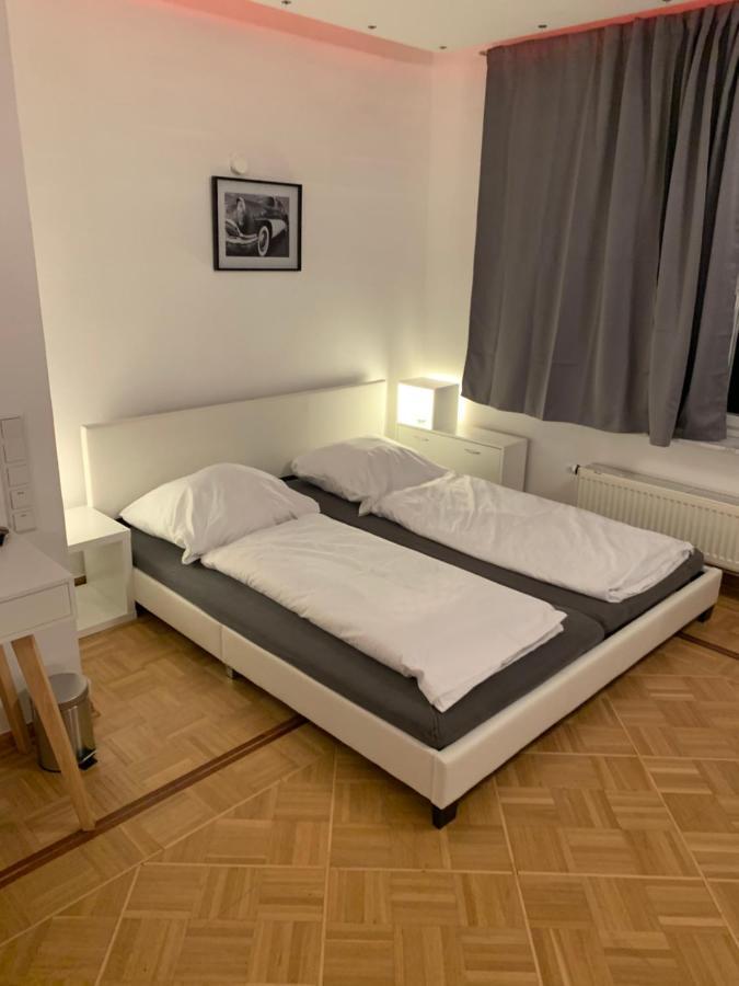 Aschaffapartment 4 Schlafzimmer Bis 10 Personen Bei Aschaffenburg Mainaschaff Ngoại thất bức ảnh