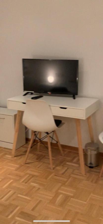 Aschaffapartment 4 Schlafzimmer Bis 10 Personen Bei Aschaffenburg Mainaschaff Ngoại thất bức ảnh