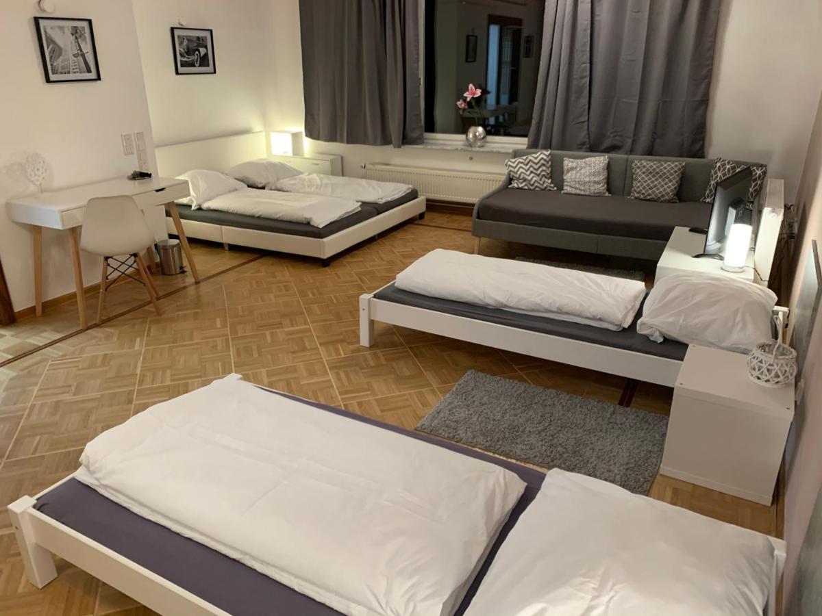 Aschaffapartment 4 Schlafzimmer Bis 10 Personen Bei Aschaffenburg Mainaschaff Ngoại thất bức ảnh