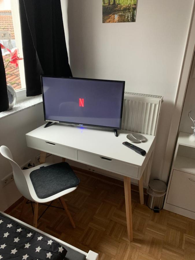Aschaffapartment 4 Schlafzimmer Bis 10 Personen Bei Aschaffenburg Mainaschaff Ngoại thất bức ảnh