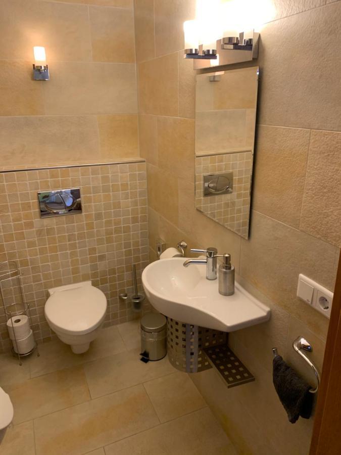 Aschaffapartment 4 Schlafzimmer Bis 10 Personen Bei Aschaffenburg Mainaschaff Ngoại thất bức ảnh